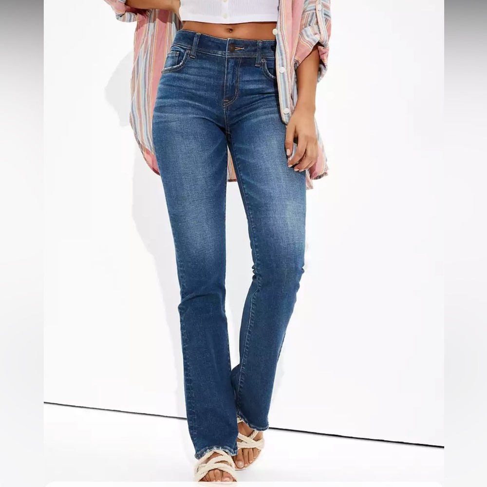 Women’s AEO Kick Boot Flare Denim Jeans Size 6